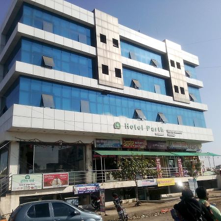 Hotel Parth Executive Latur Екстер'єр фото